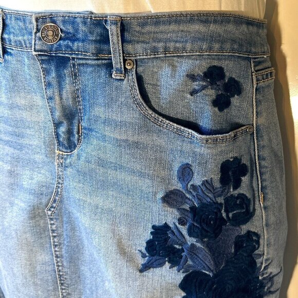 Vintage America SZ 6 Embroidered Blue Jean Denim Wonderland Skirt Boho Western - Picture 6 of 14